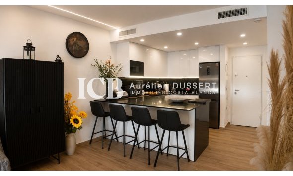 Revente - Appartement -
Orihuela Costa - Villamartín