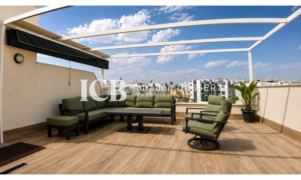 Revente - Appartement -
Orihuela Costa - Villamartín