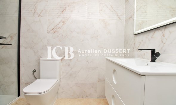 Revente - Appartement -
Orihuela Costa - Villamartín
