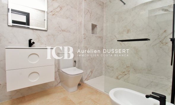 Revente - Appartement -
Orihuela Costa - Villamartín
