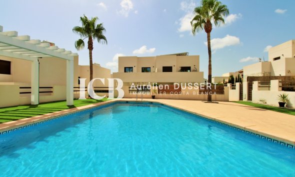 Revente - Maison mitoyenne -
Orihuela Costa - Villamartín