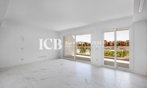 Revente - Appartement -
Punta Prima - Torrevieja