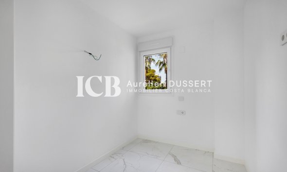 Revente - Appartement -
Punta Prima - Torrevieja