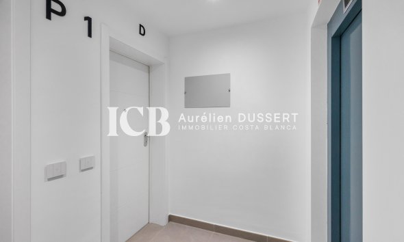 Revente - Appartement -
Punta Prima - Torrevieja