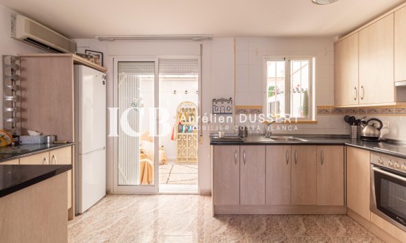 Revente - Maison mitoyenne -
Orihuela Costa - La Regia