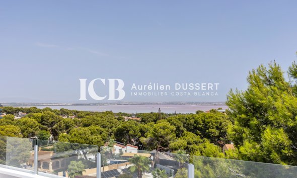 Revente - Villa -
Los Balcones - Torrevieja