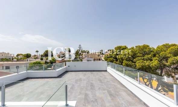 Revente - Villa -
Los Balcones - Torrevieja
