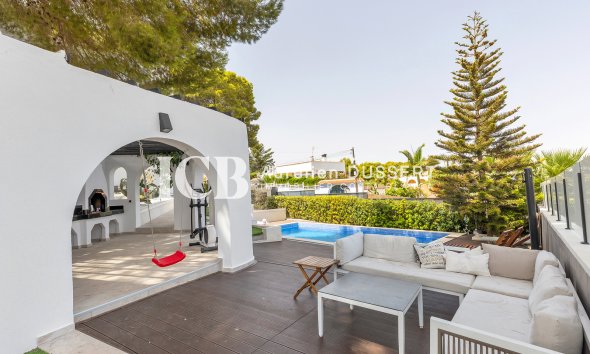 Revente - Villa -
Los Balcones - Torrevieja
