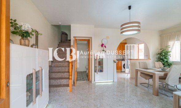 Revente - Maison mitoyenne -
Orihuela Costa - La Zenia