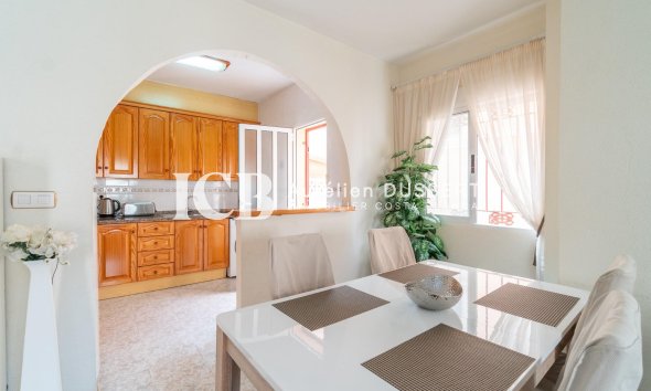 Revente - Maison mitoyenne -
Orihuela Costa - La Zenia