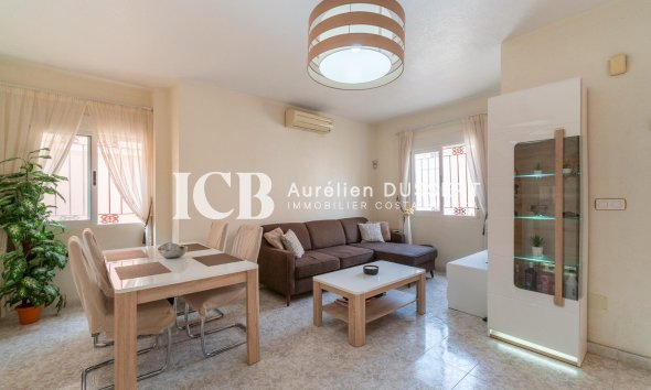 Revente - Maison mitoyenne -
Orihuela Costa - La Zenia