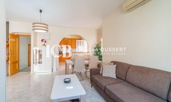 Revente - Maison mitoyenne -
Orihuela Costa - La Zenia