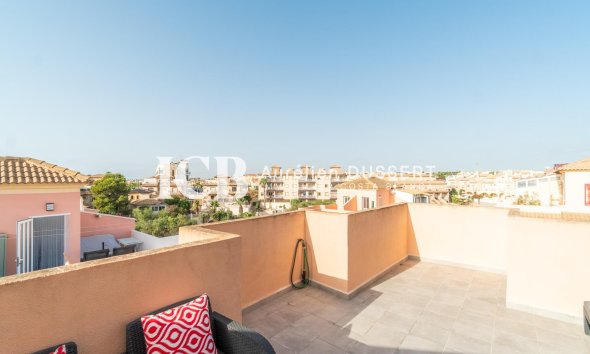 Revente - Maison mitoyenne -
Orihuela Costa - La Zenia