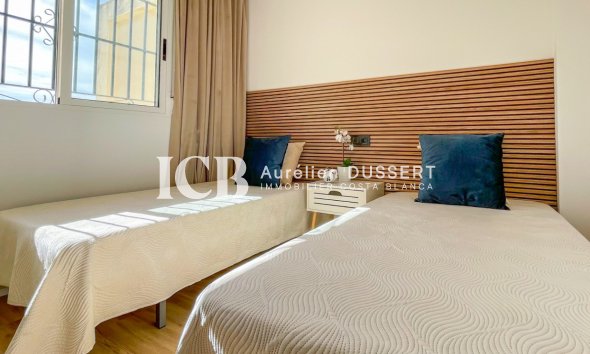 Revente - Maison mitoyenne -
Orihuela Costa - Los Altos