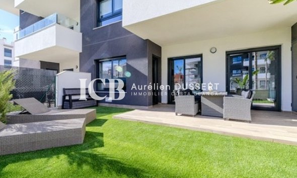 Revente - Appartement -
Orihuela Costa - Villamartín
