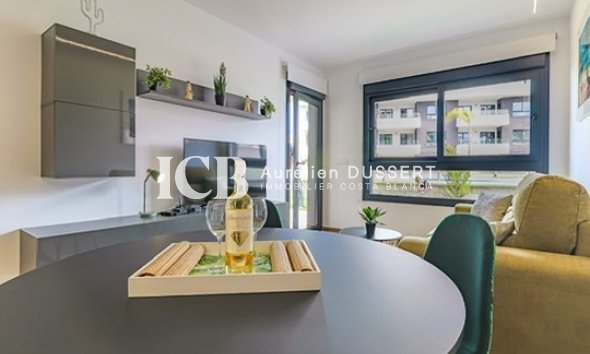 Revente - Appartement -
Orihuela Costa - Villamartín