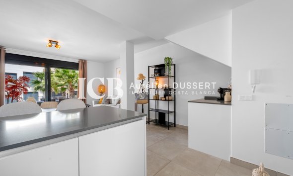 Revente - Appartement -
Orihuela Costa - Villamartín