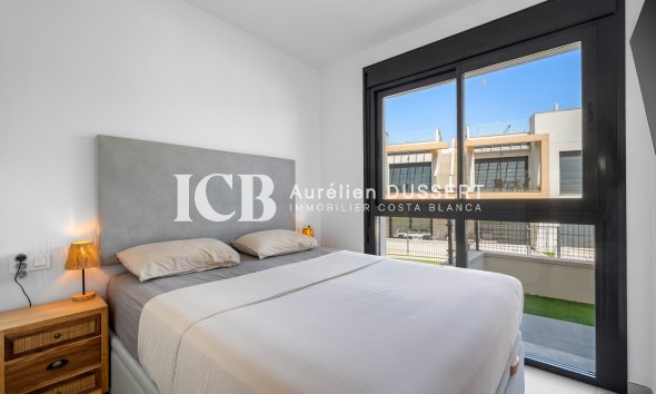Revente - Appartement -
Orihuela Costa - Villamartín