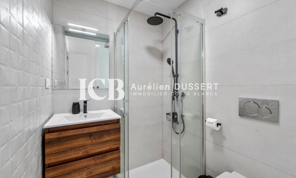 Revente - Appartement -
Orihuela Costa - Villamartín