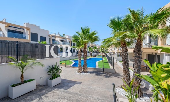 Revente - Appartement -
Orihuela Costa - Villamartín
