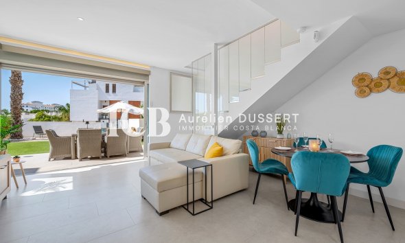 Revente - Villa -
Orihuela Costa - Villamartín