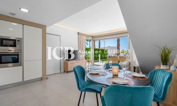 Revente - Villa -
Orihuela Costa - Villamartín