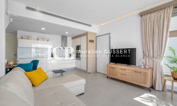 Revente - Villa -
Orihuela Costa - Villamartín