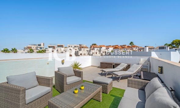 Revente - Villa -
Orihuela Costa - Villamartín