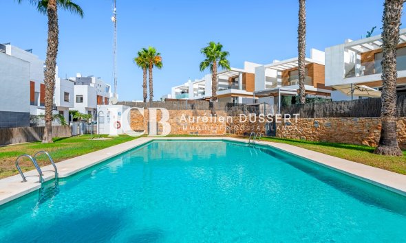 Revente - Villa -
Orihuela Costa - Villamartín