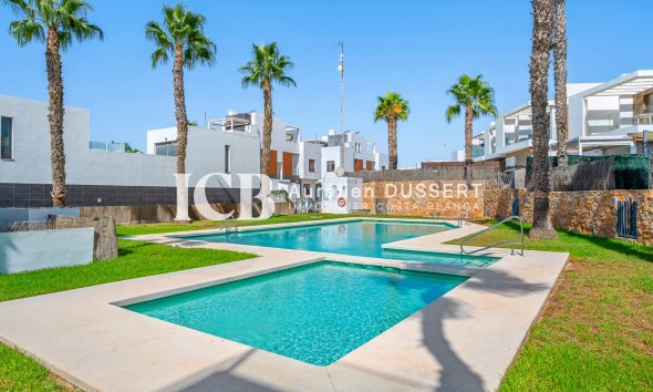 Revente - Villa -
Orihuela Costa - Villamartín