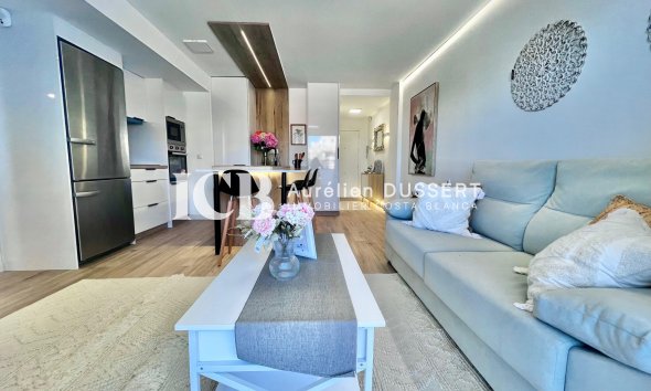 Revente - Appartement -
Punta Prima - Torrevieja