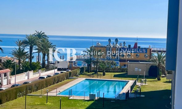 Revente - Appartement -
Punta Prima - Torrevieja