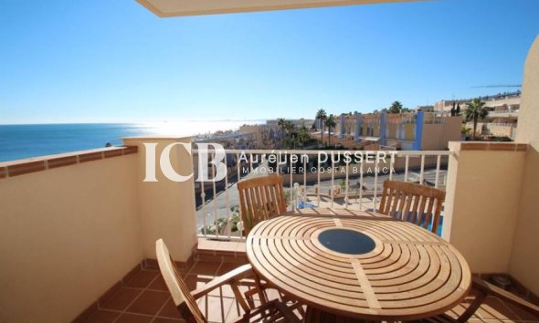 Revente - Appartement -
Orihuela Costa - Campoamor