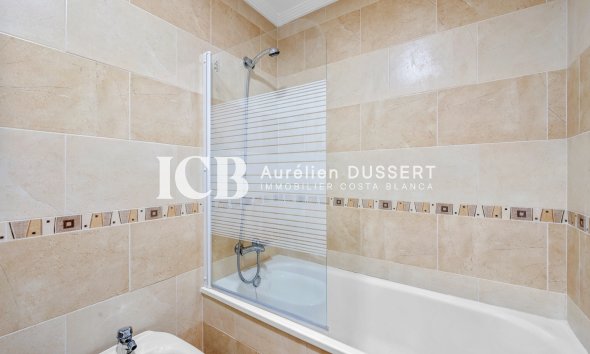 Revente - Appartement -
Orihuela Costa - Los Dolses