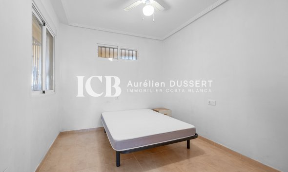 Revente - Appartement -
Orihuela Costa - Los Dolses