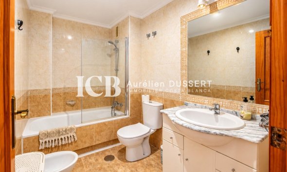 Revente - Appartement -
Orihuela Costa - La Regia