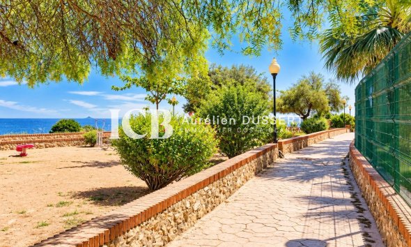 Revente - Appartement -
Orihuela Costa - La Regia