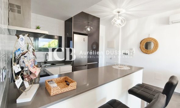 Reventa - Apartamento / piso -
Pilar de la Horadada