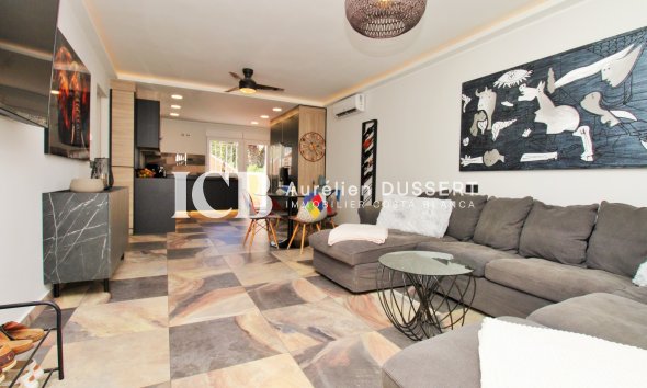 Revente - Maison individuelle -
Orihuela Costa - Villamartín