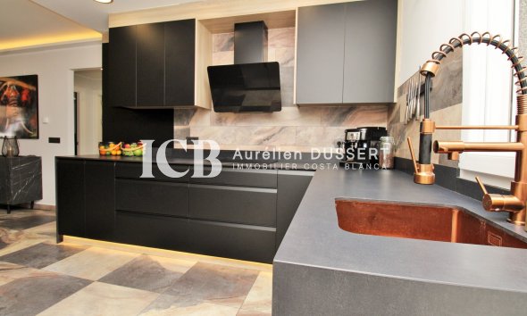 Revente - Maison individuelle -
Orihuela Costa - Villamartín