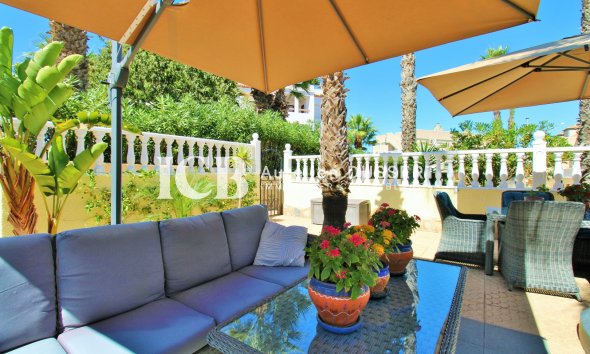 Revente - Maison individuelle -
Orihuela Costa - Villamartín