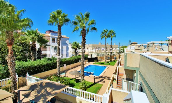 Revente - Maison individuelle -
Orihuela Costa - Villamartín