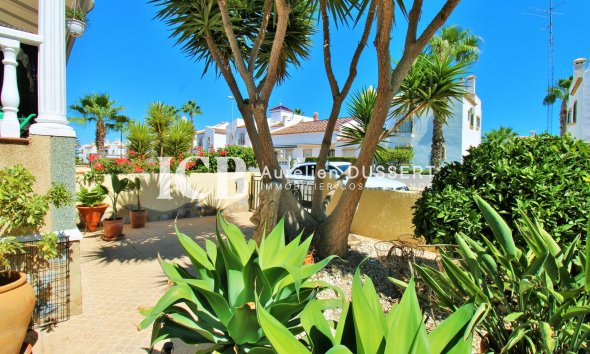 Revente - Maison individuelle -
Orihuela Costa - Villamartín