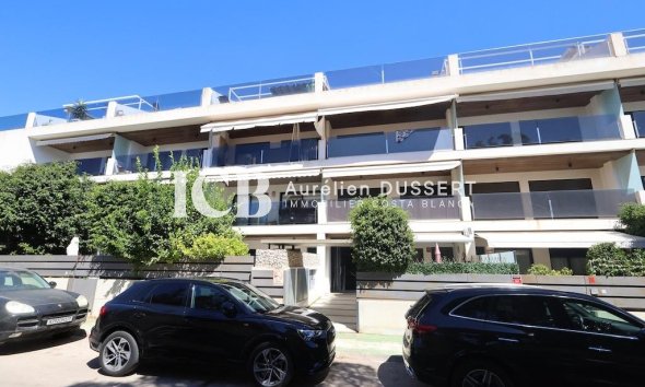 Revente - Appartement -
Orihuela Costa - Campoamor
