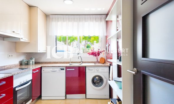 Revente - Appartement -
Orihuela Costa - Villamartín
