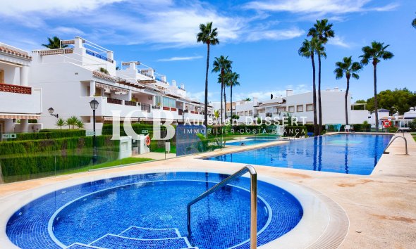 Revente - Appartement -
Orihuela Costa - Villamartín