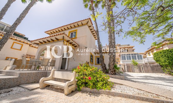 Revente - Maison individuelle -
Orihuela Costa - Playa Flamenca