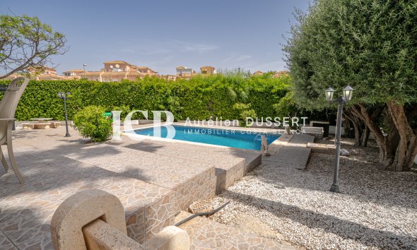Revente - Maison individuelle -
Orihuela Costa - Playa Flamenca