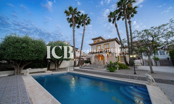 Revente - Maison individuelle -
Orihuela Costa - Playa Flamenca