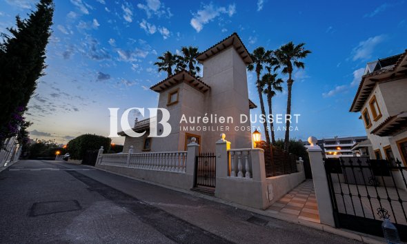 Revente - Maison individuelle -
Orihuela Costa - Playa Flamenca